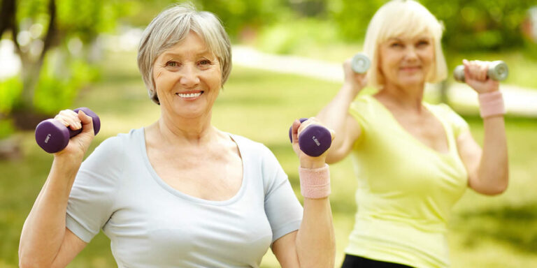 Beginner's Guide to Weightlifting for Women Over 40